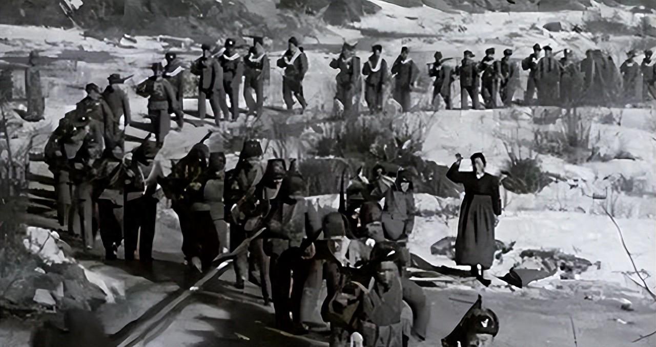 爱游戏在线-二百多名军官被枪毙、撤职、处分，长津湖战役中失职的志愿军88师