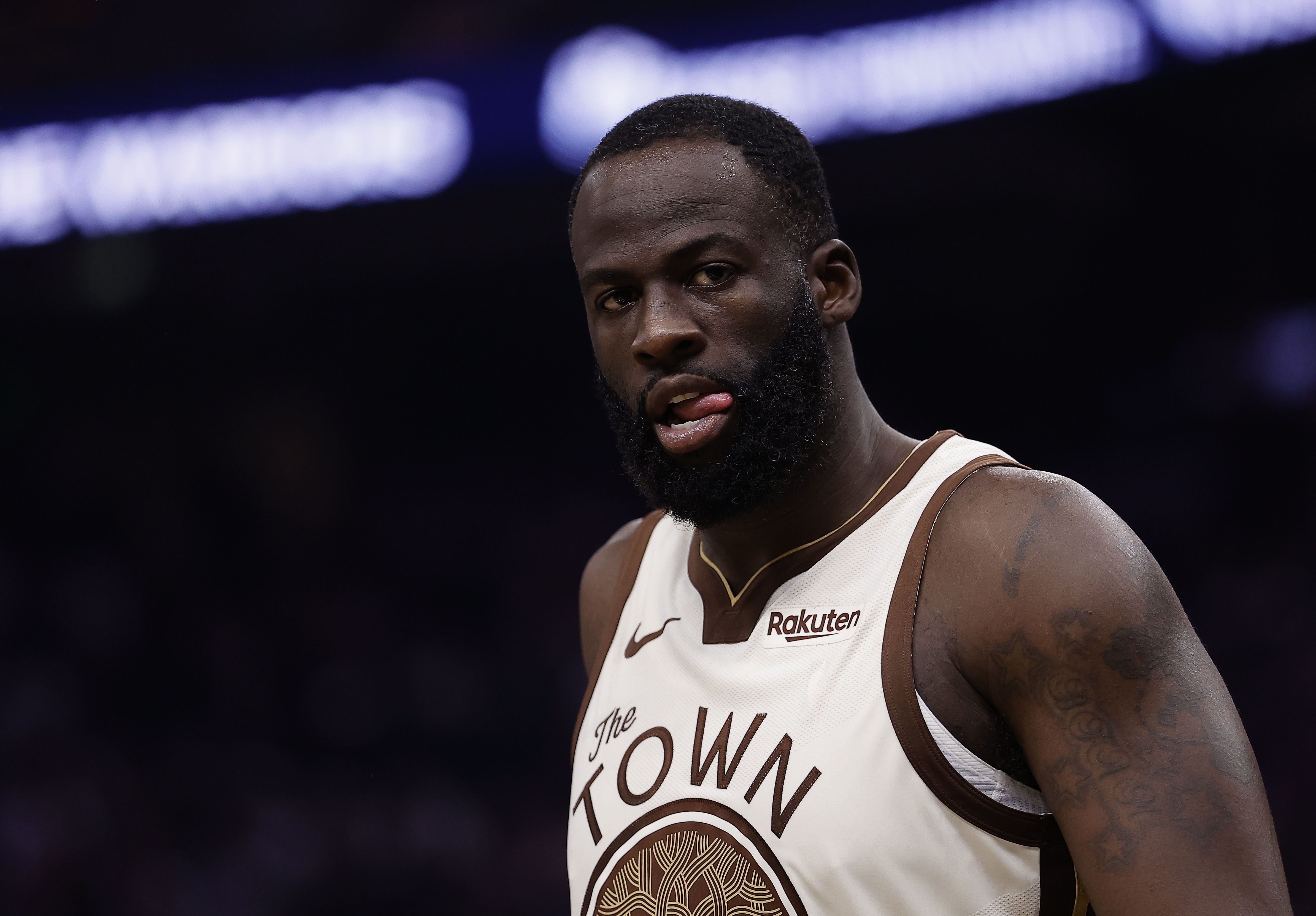 爱游戏下载-勇士官方：追梦因下背部伤病管理将缺席今日对阵森林狼的比赛